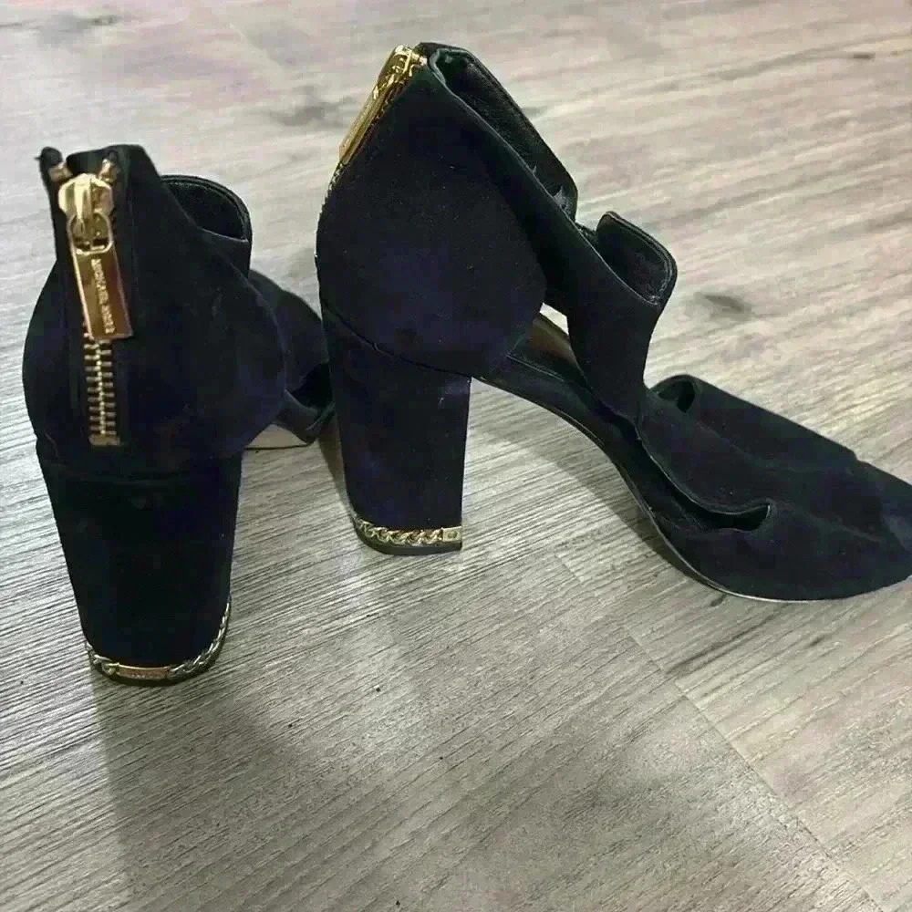 Michael Kors Black Suede Bock Heel Open Toe Bootie / Heel Size 6.5